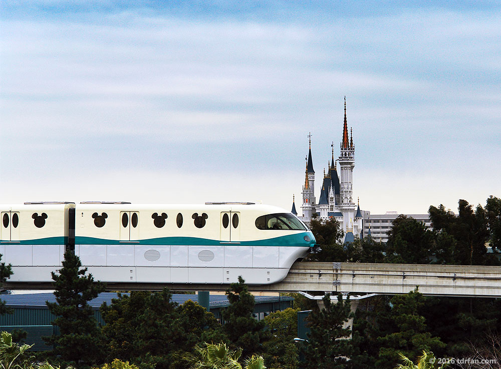 Disney Resort Line Monorail