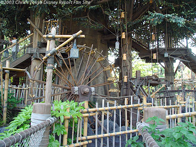 Swiss Family Treehouse