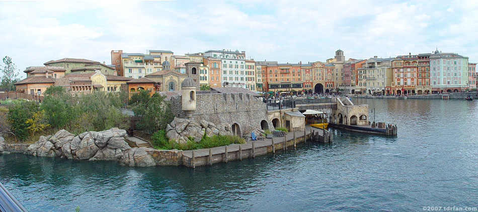 Overview of Mediterranean Harbor