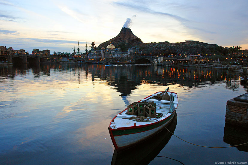 Overview of Mediterranean Harbor