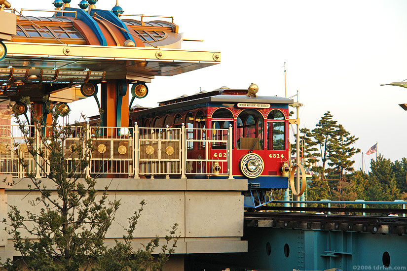 DisneySea Electric Railway