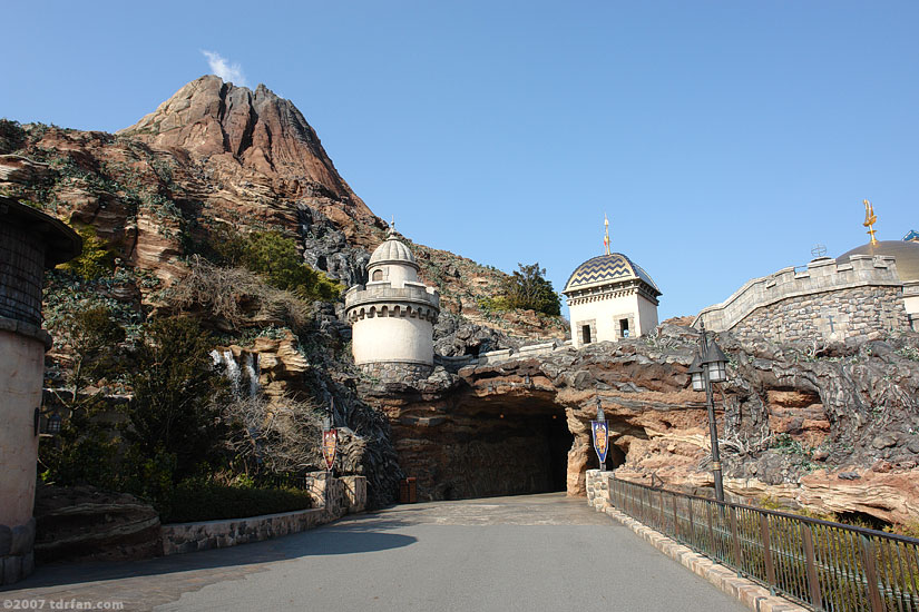 Overview of Mediterranean Harbor
